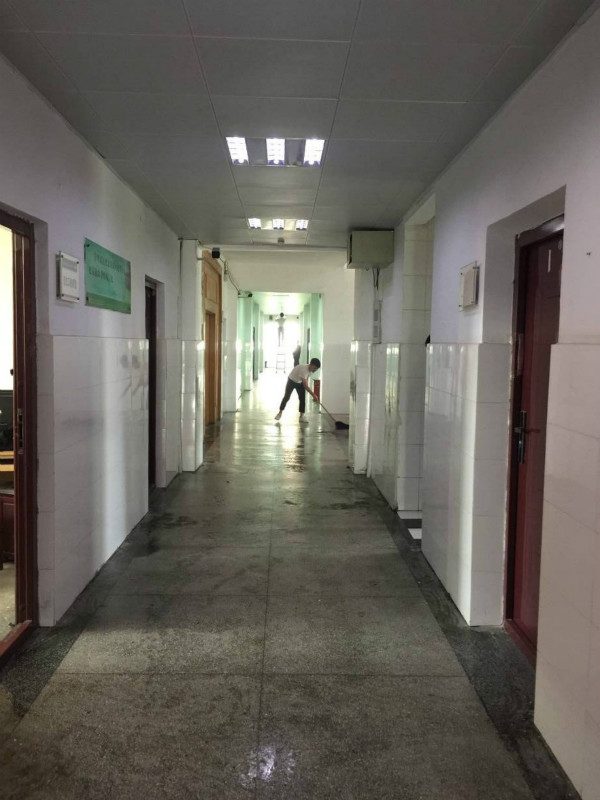 1527154115828576.jpg QQͼƬ20180524160855_meitu_2.jpg