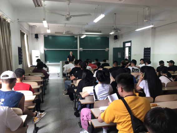 1593509490102204.png 图片1.png