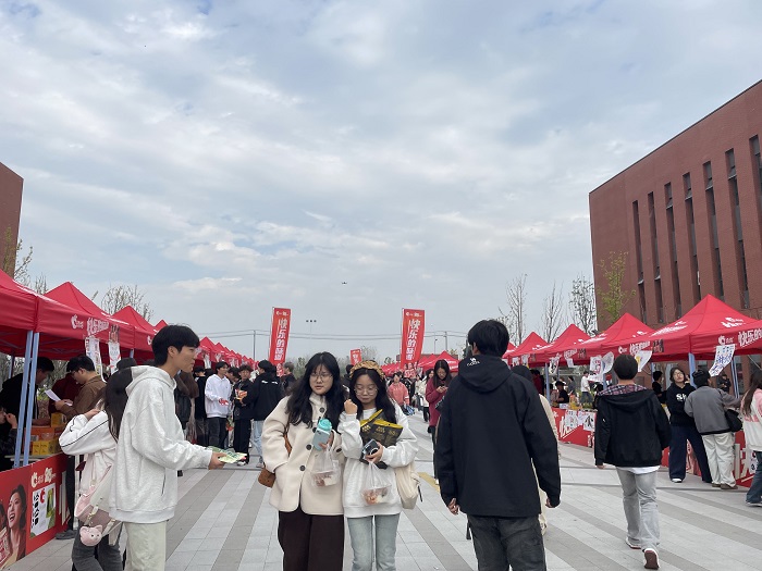 活动现场1.jpg