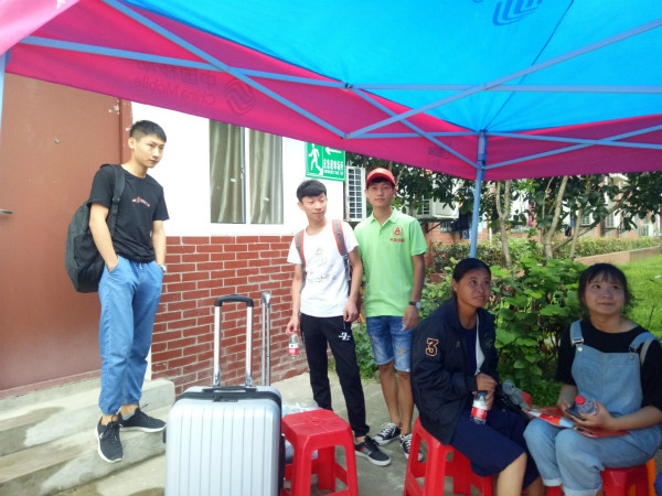 77F7564594DD876EEEE38B409A155714_meitu_4.jpg