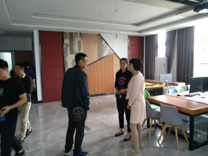 1560484111321791.jpg 信艺系到安徽职业技术学院调研.jpg