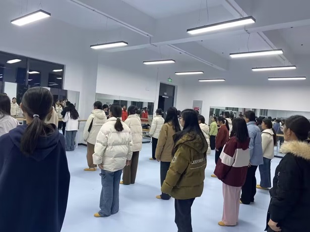 QQ图片1.jpg