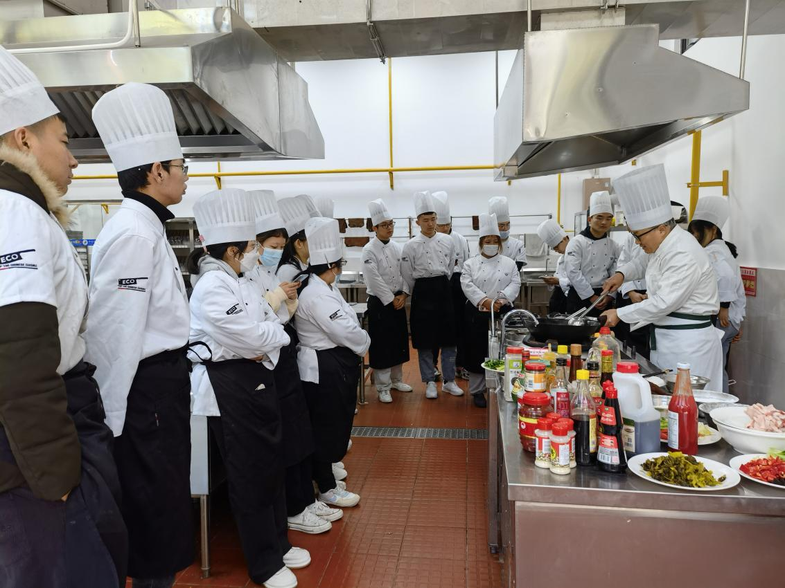 1638932266973249.png 1638932266973249.png