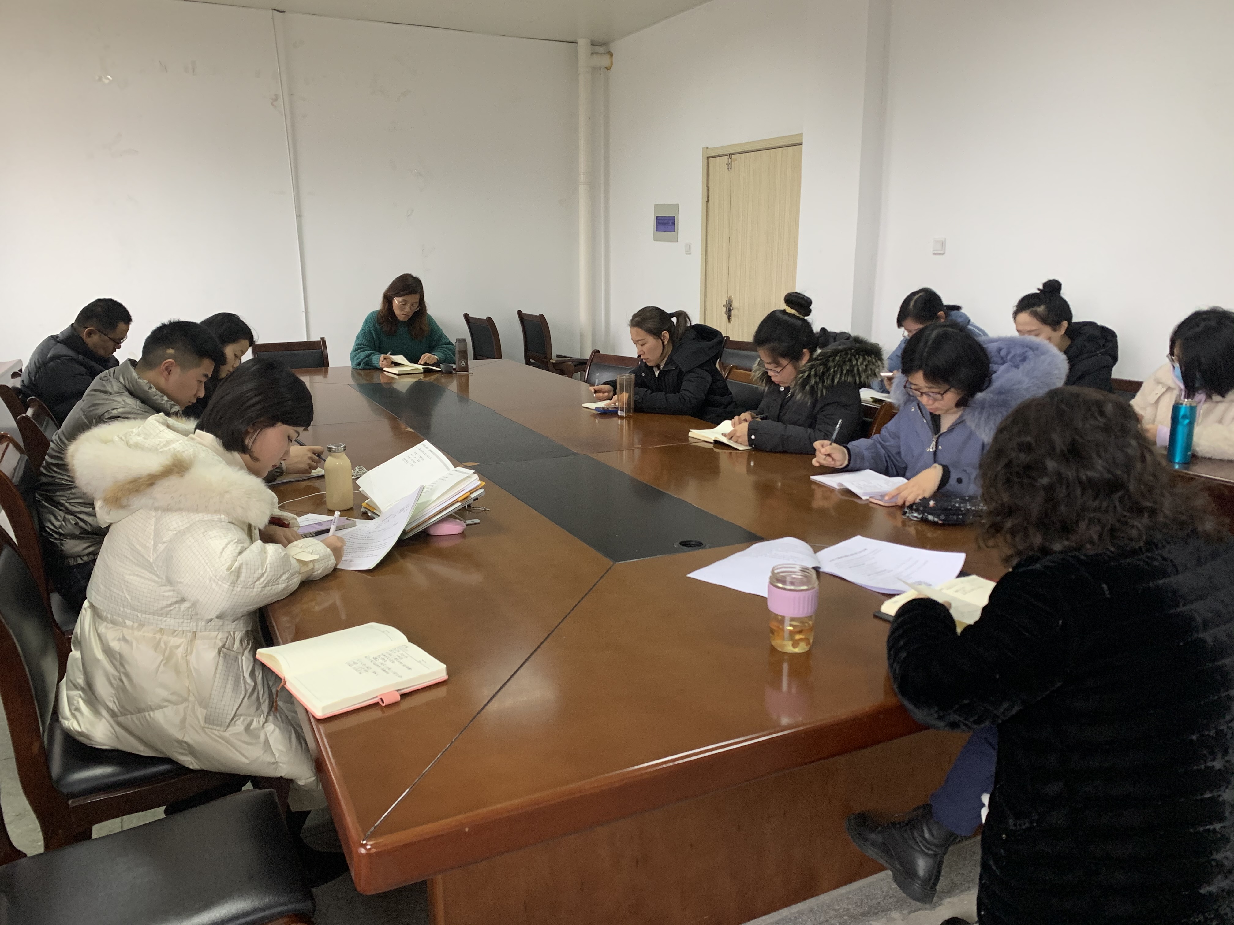 1645255980462634.jpg 8187BEDB05BB1712E8C10D3456FF2B58.jpg