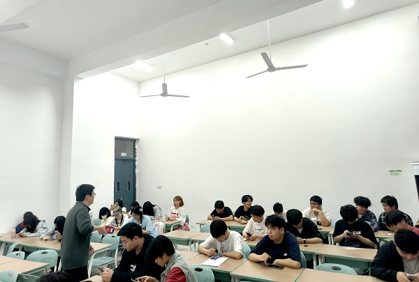 66DB297302AF2EBE3237838C2C4A35DD.jpg