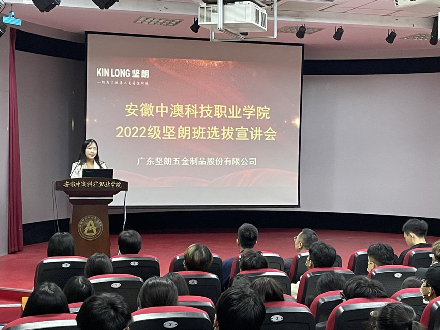 1669423448768160.png 1.png