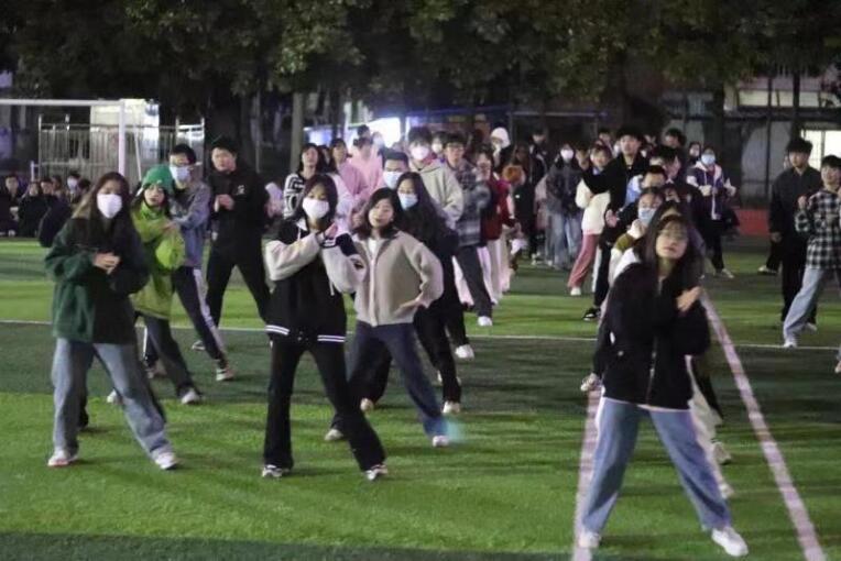 1669075663117093.jpg 1669075663117093.jpg