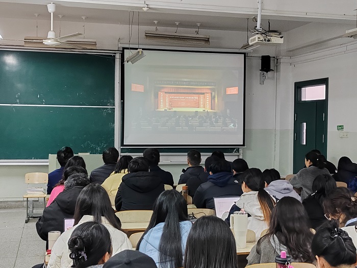 1741150047781586.jpg 卢阳校区3.jpg